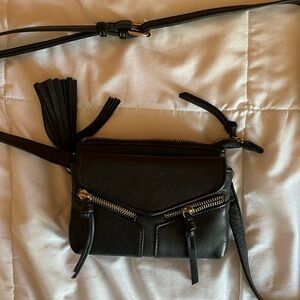 Collection by Mia K.Lynne Crossbody Bag by Mia K. Black